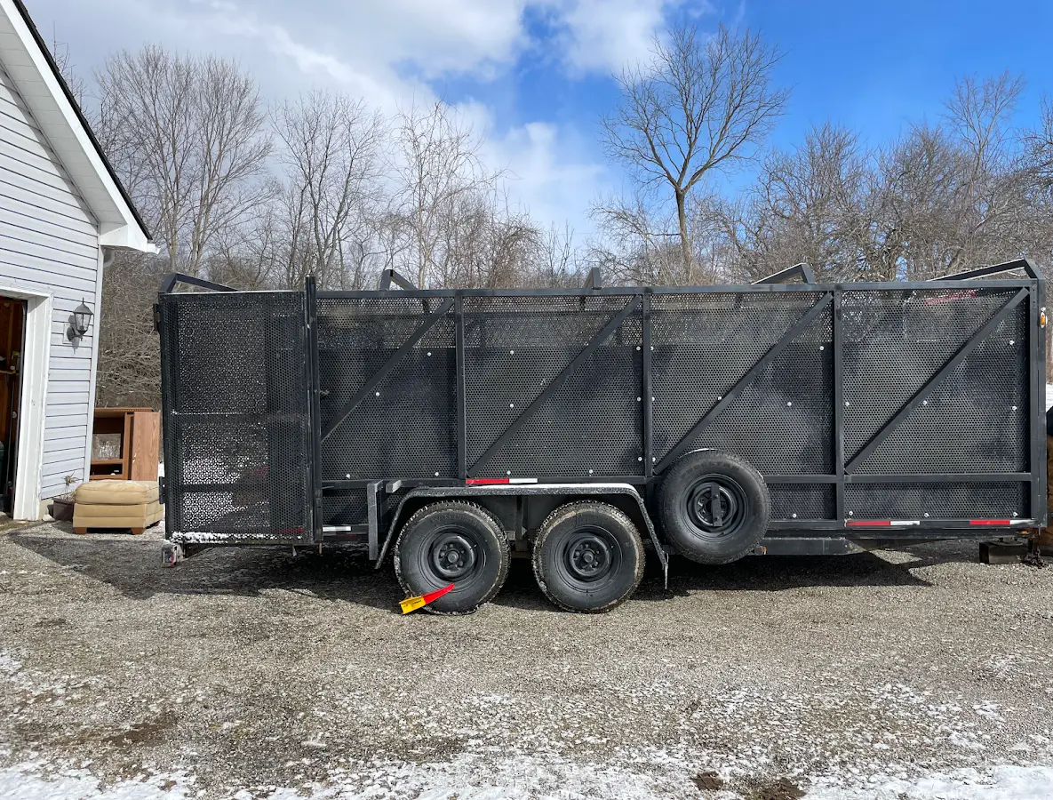 3 Yard Dumpster Rental in Sheldon, IA